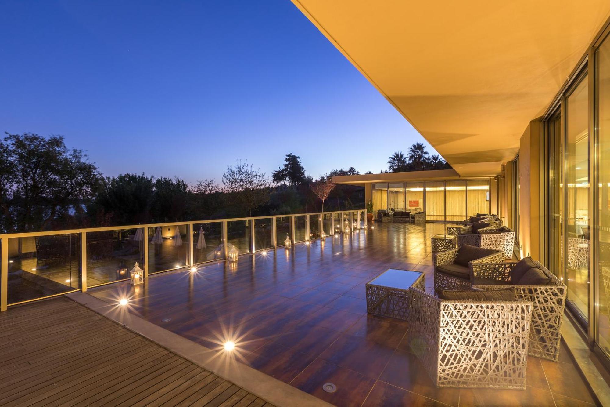 Ap Lago Montargil - Conference & Spa Exterior foto The Park, Hyderabad